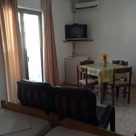 Kuca Tomovic Maison d'hôtes *